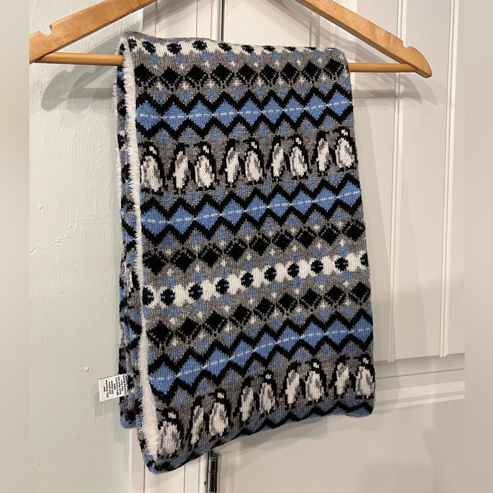 Vera Bradley Penguin Knit Infinity Scarf Fleece Lined Blue Black Winter Cozy - Picture 3 of 5
